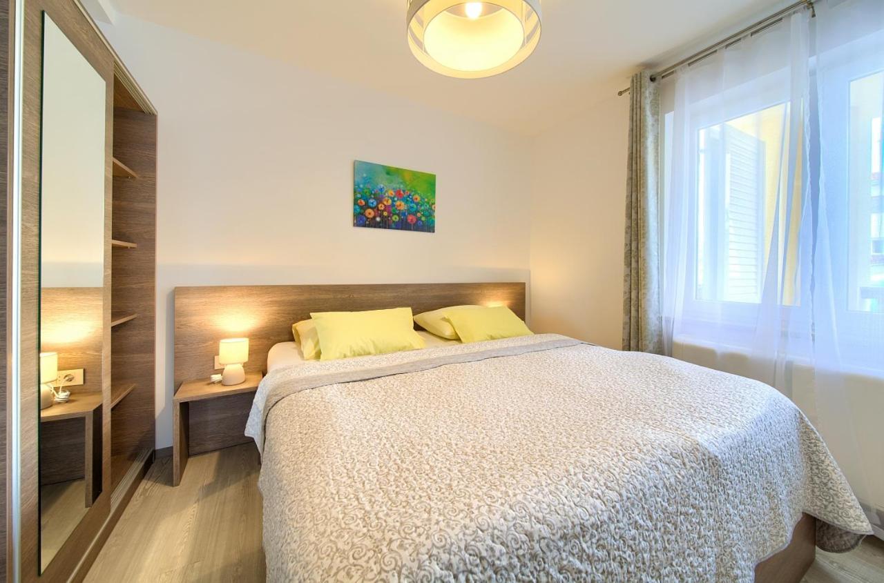 Apartmani Dal Malinska Eksteriør bilde