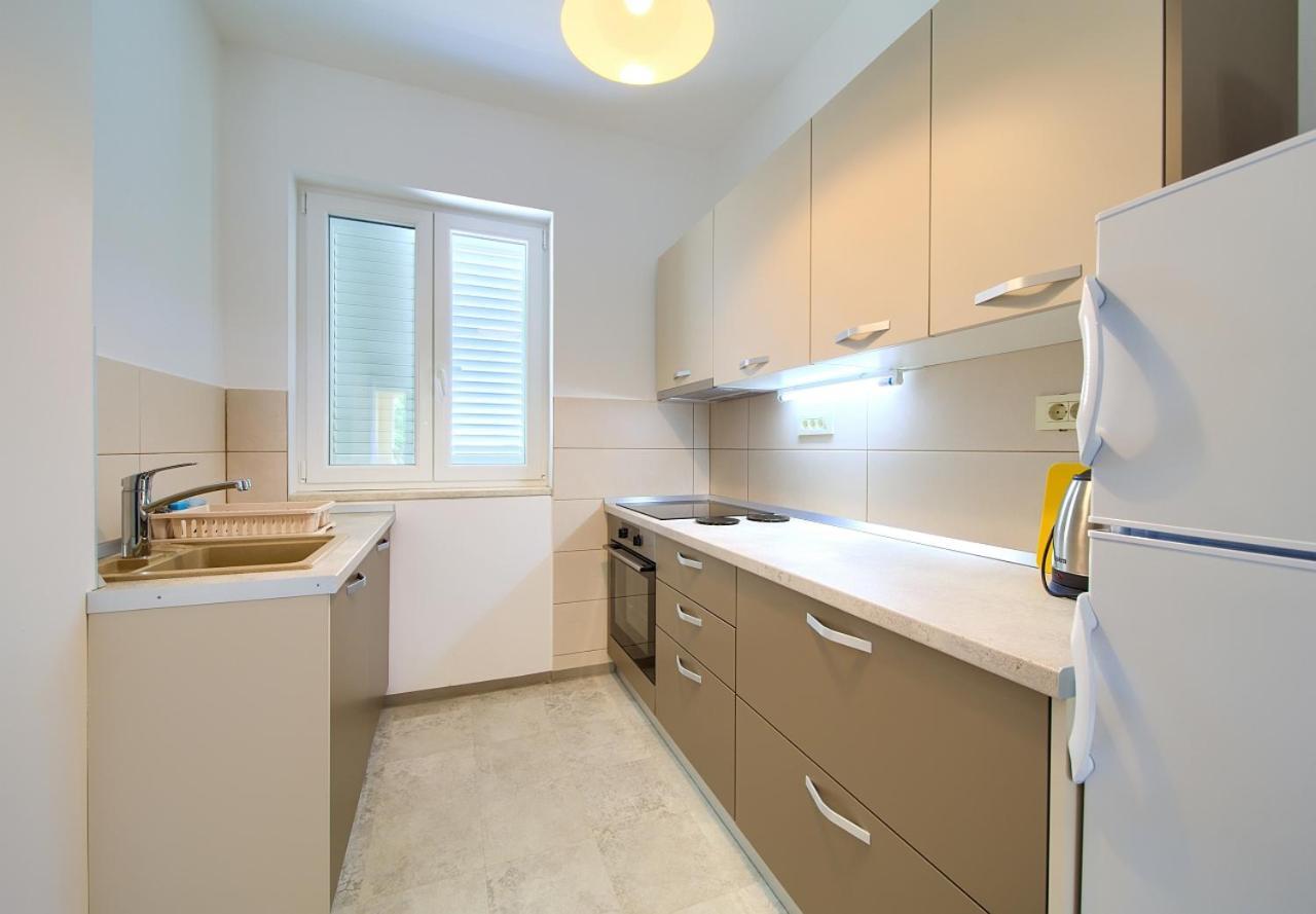 Apartmani Dal Malinska Eksteriør bilde